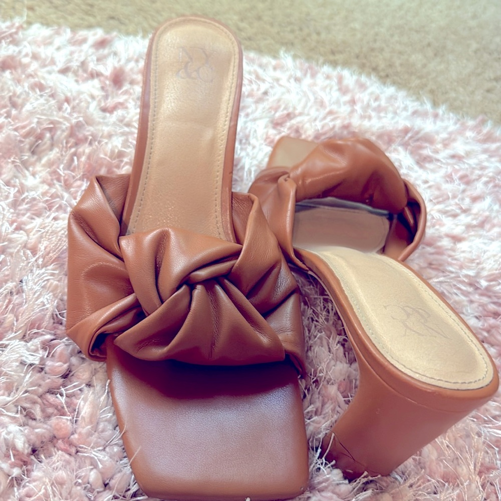 Brown Open Toed Heel: Sandal